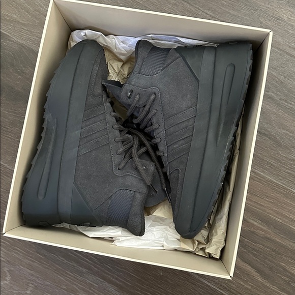adidas fear of god Men\'s Gray High-Top Boots